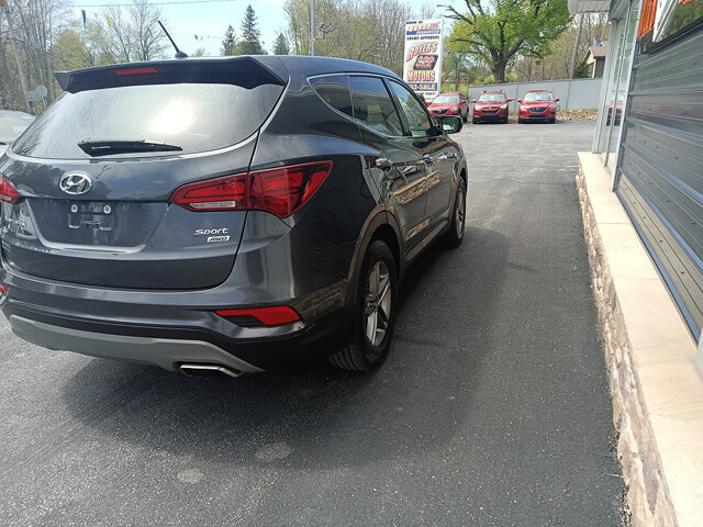 2018 Hyundai Santa Fe in DuBois, PA 15801 - 18134382 6