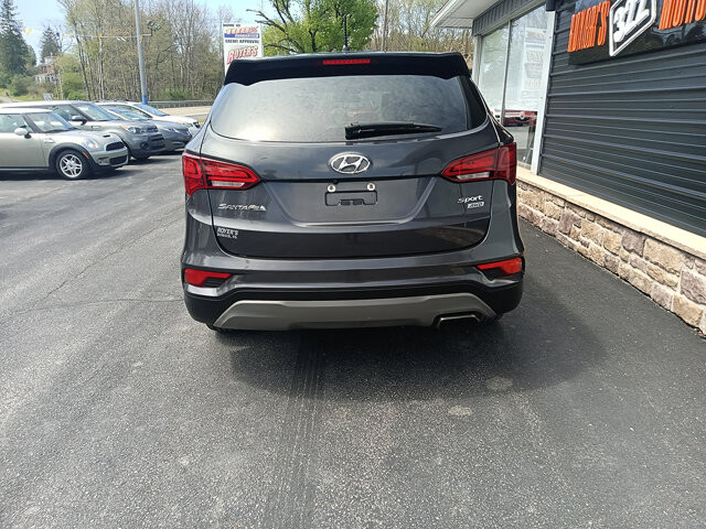 2018 Hyundai Santa Fe in DuBois, PA 15801 - 18134382 5