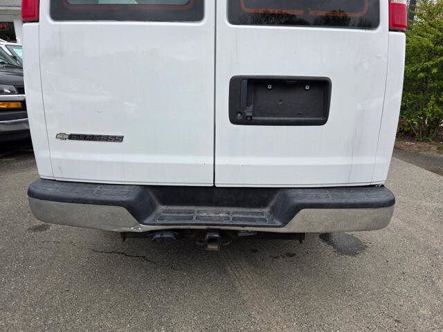 2017 Chevrolet Express 2500 in Blauvelt, NY 10913 - 18134383 44