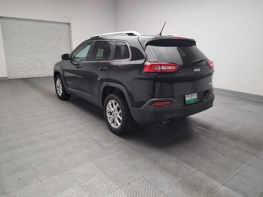 2018 Jeep Cherokee in Riverside, CA 92504 - 18134391 5