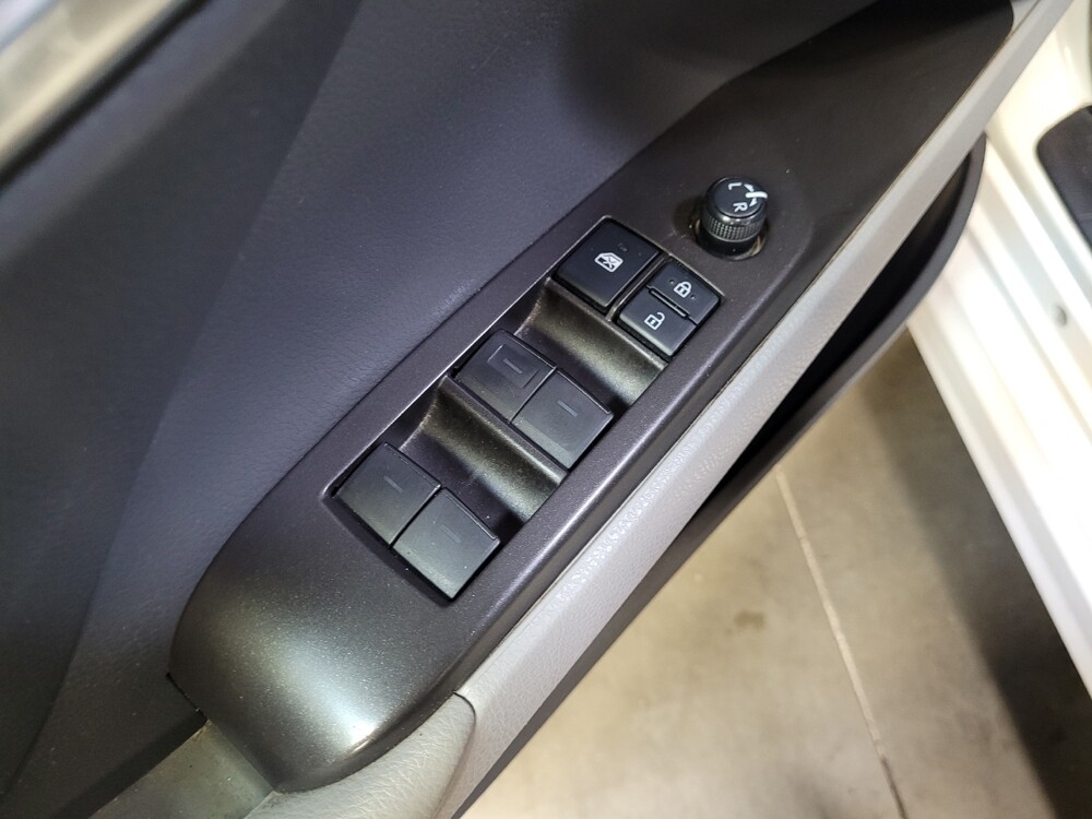 2021 Toyota Camry in Downey, CA 90241 - 18134397 27