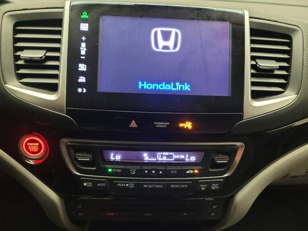 2016 Honda Pilot in Downey, CA 90241 - 18134398 25
