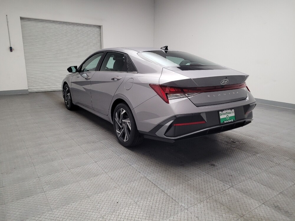 2025 Hyundai Elantra in Sacramento, CA 95821 - 18134399 5