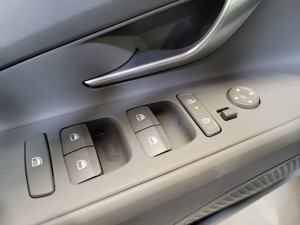 2025 Hyundai Elantra in Sacramento, CA 95821 - 18134399 27