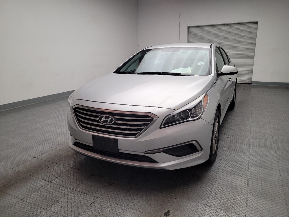 2016 Hyundai Sonata in Riverside, CA 92504 - 18134400 15