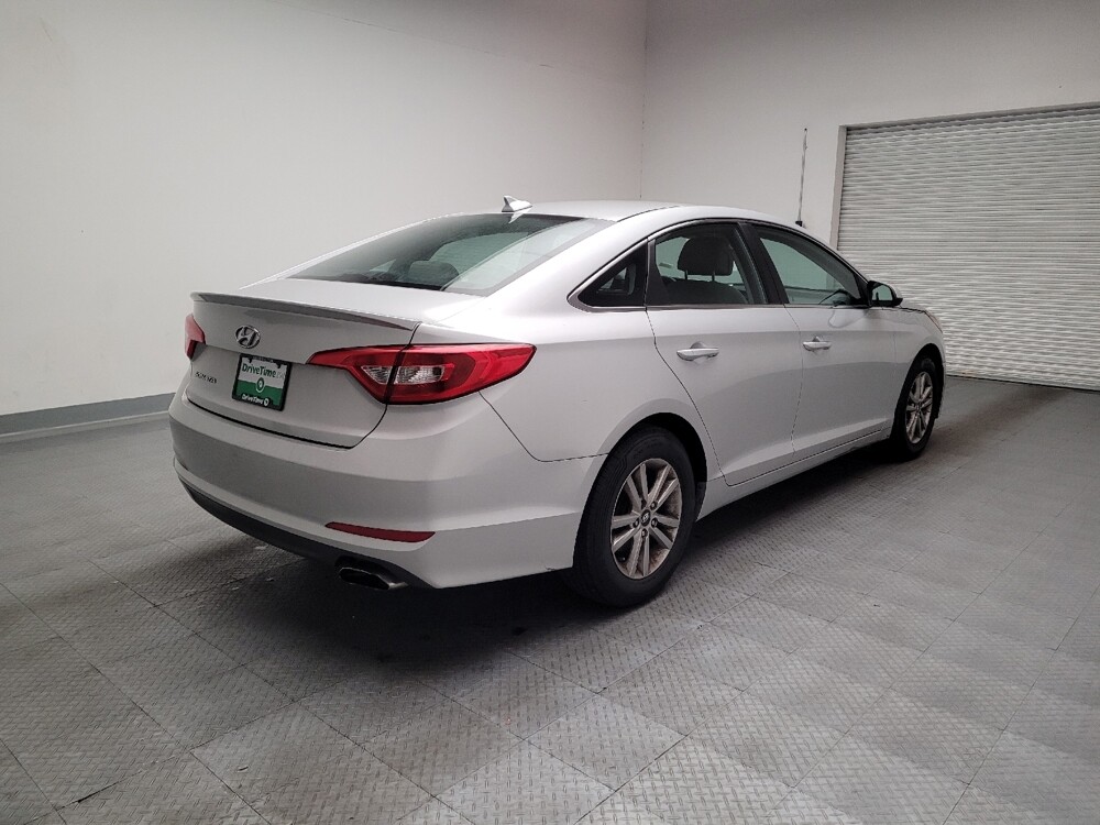 2016 Hyundai Sonata in Riverside, CA 92504 - 18134400 9