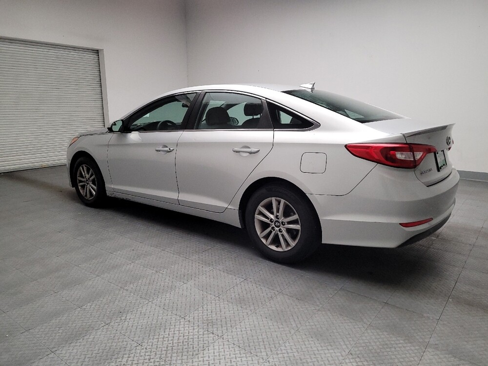 2016 Hyundai Sonata in Riverside, CA 92504 - 18134400 3