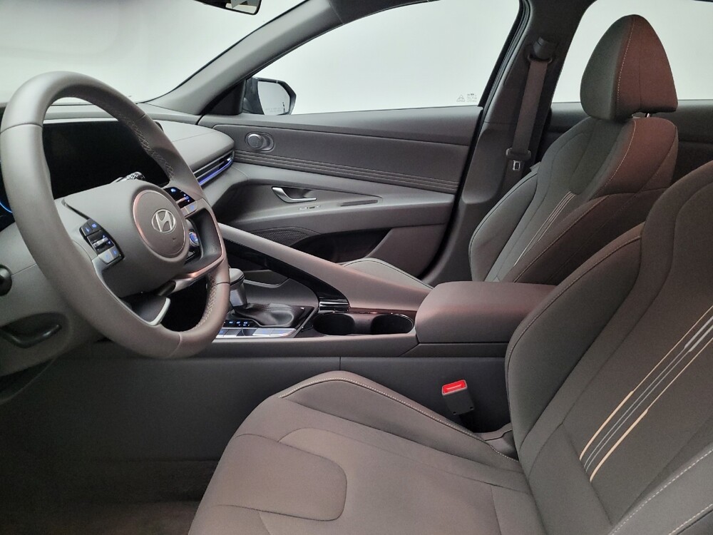 2025 Hyundai Elantra in Montclair, CA 91763 - 18134402 17