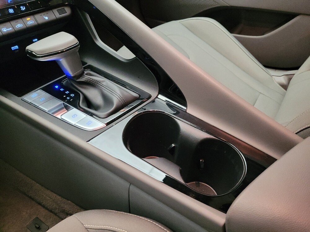 2025 Hyundai Elantra in Montclair, CA 91763 - 18134402 26