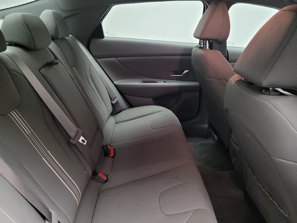 2025 Hyundai Elantra in Montclair, CA 91763 - 18134402 19