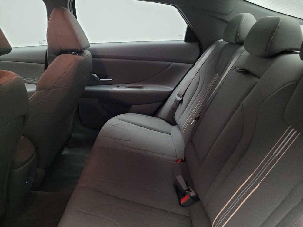 2025 Hyundai Elantra in Montclair, CA 91763 - 18134402 18