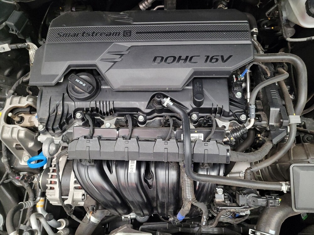 2025 Hyundai Elantra in Montclair, CA 91763 - 18134402 30