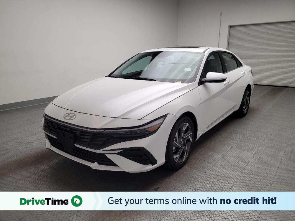 2025 Hyundai Elantra in Montclair, CA 91763 - 18134403