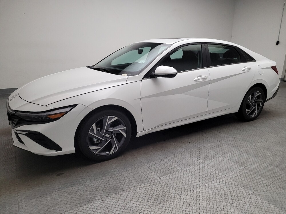 2025 Hyundai Elantra in Montclair, CA 91763 - 18134403 2