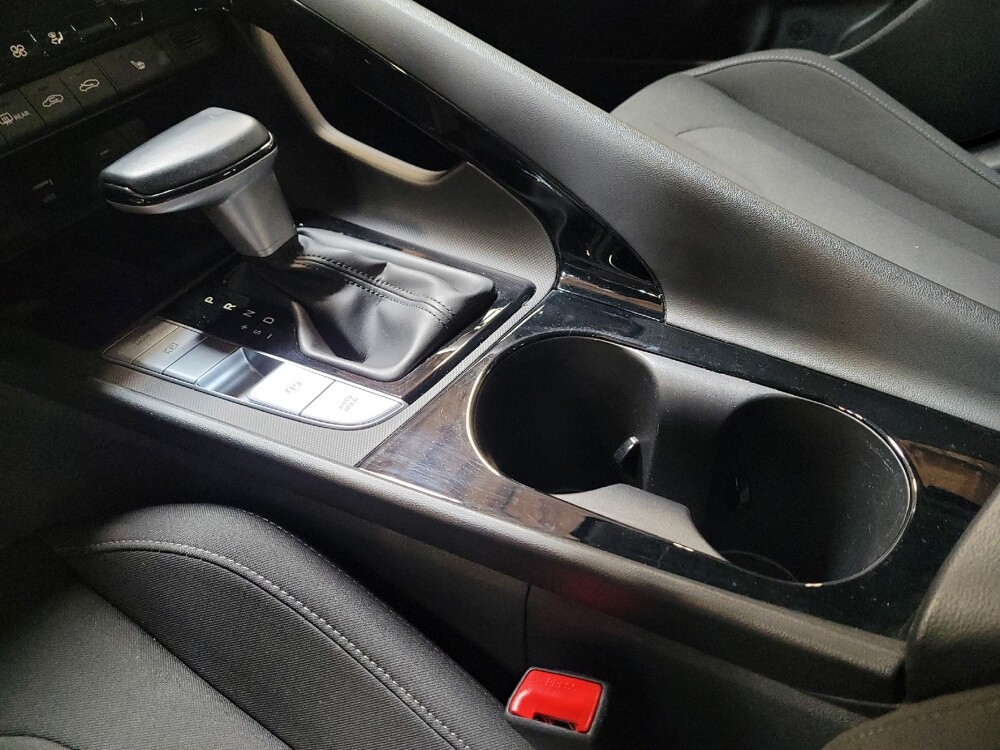 2025 Hyundai Elantra in Montclair, CA 91763 - 18134403 26