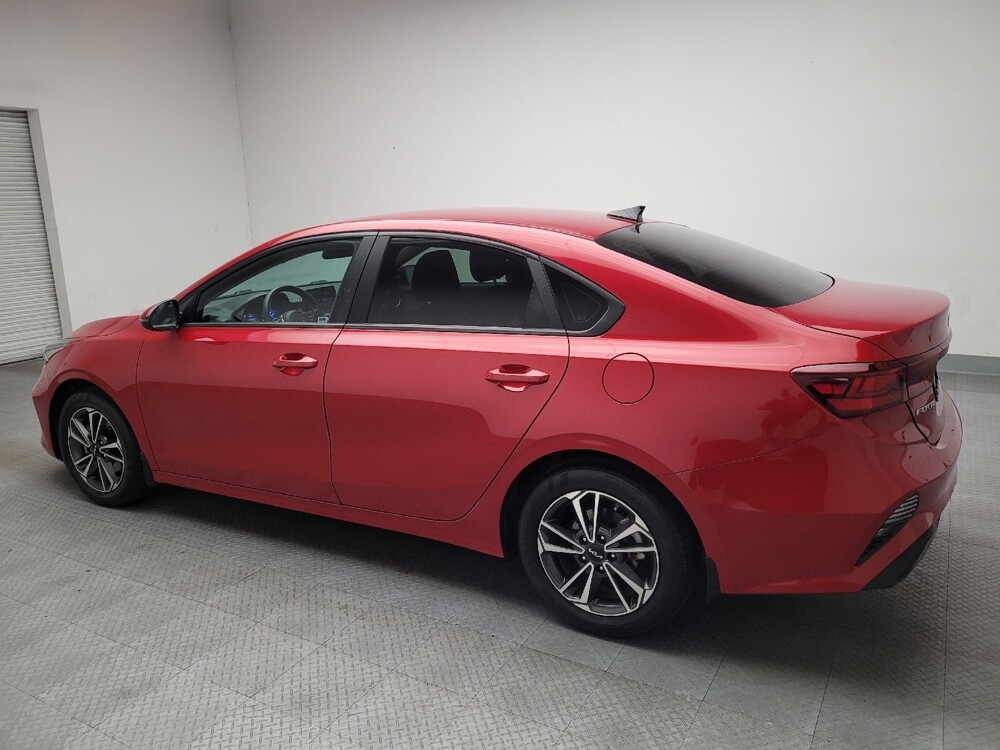 2023 Kia Forte in Fresno, CA 93726 - 18134404 3