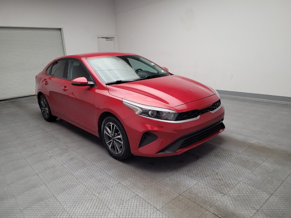 2023 Kia Forte in Fresno, CA 93726 - 18134404 13