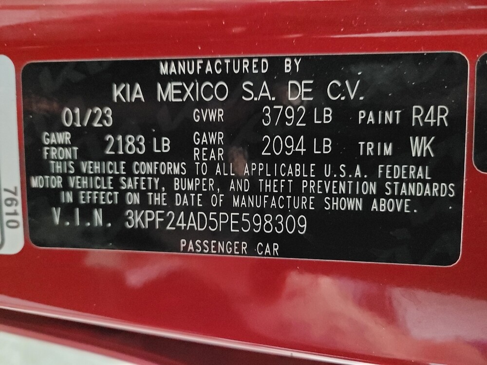 2023 Kia Forte in Fresno, CA 93726 - 18134404 33