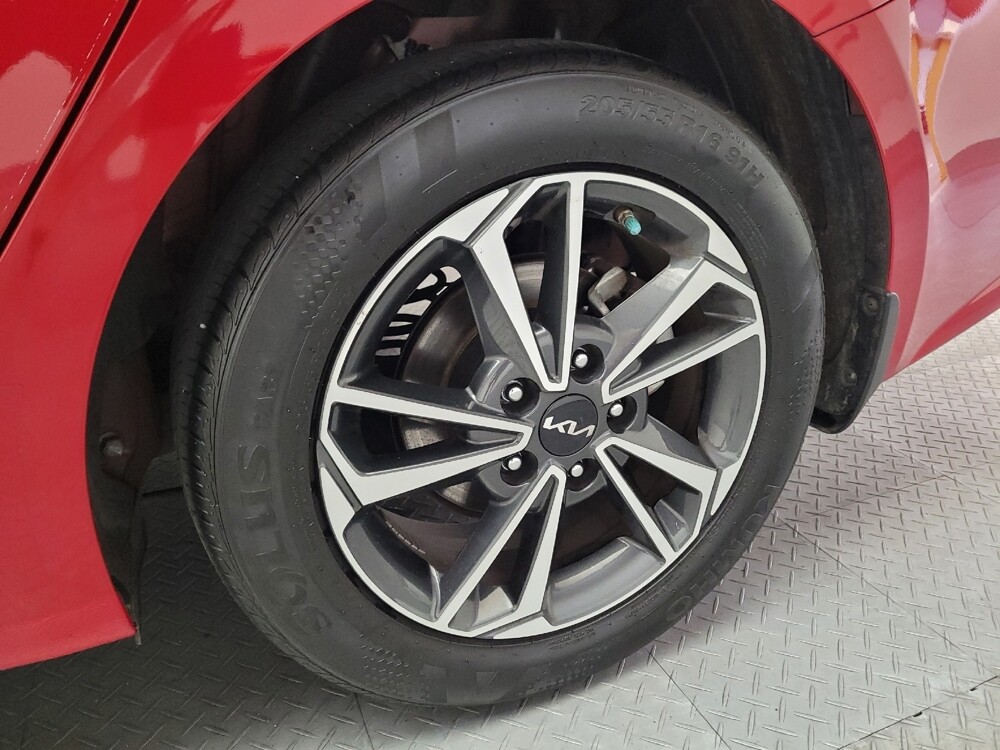 2023 Kia Forte in Fresno, CA 93726 - 18134404 31