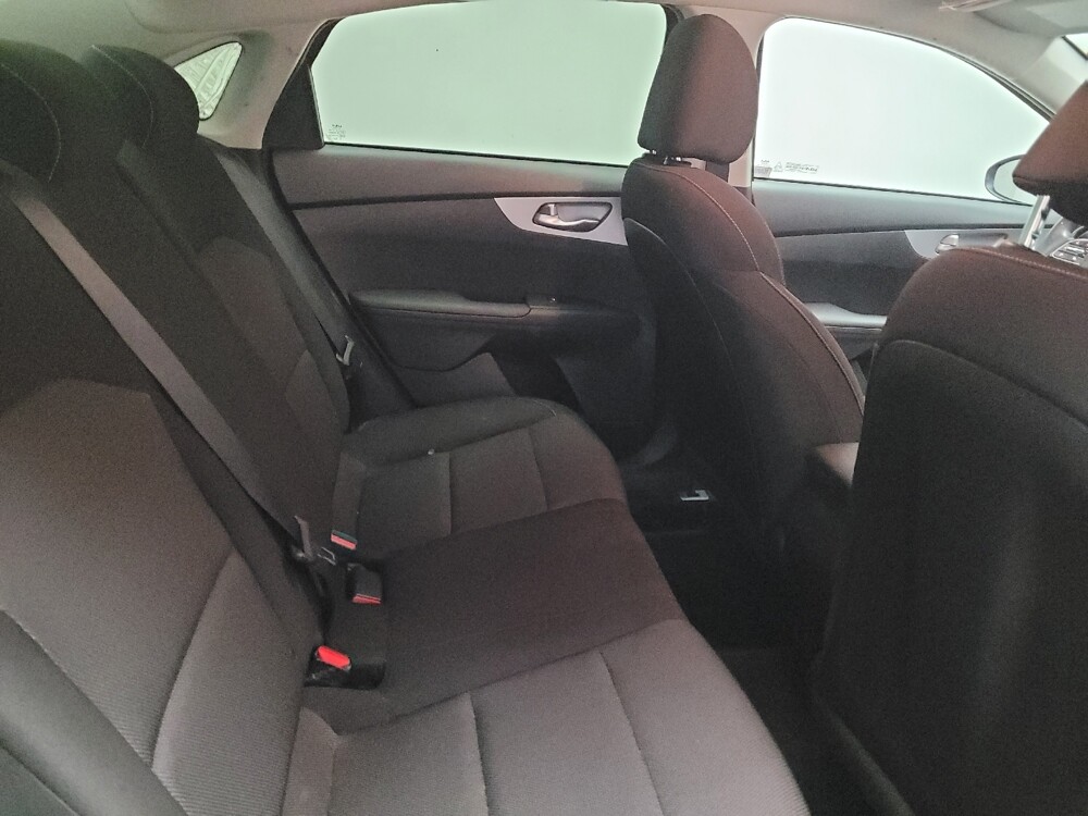 2023 Kia Forte in Fresno, CA 93726 - 18134404 19