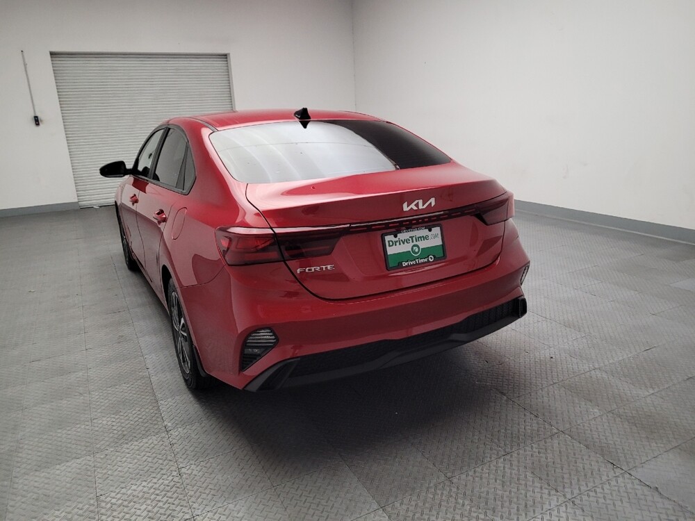 2023 Kia Forte in Fresno, CA 93726 - 18134404 6