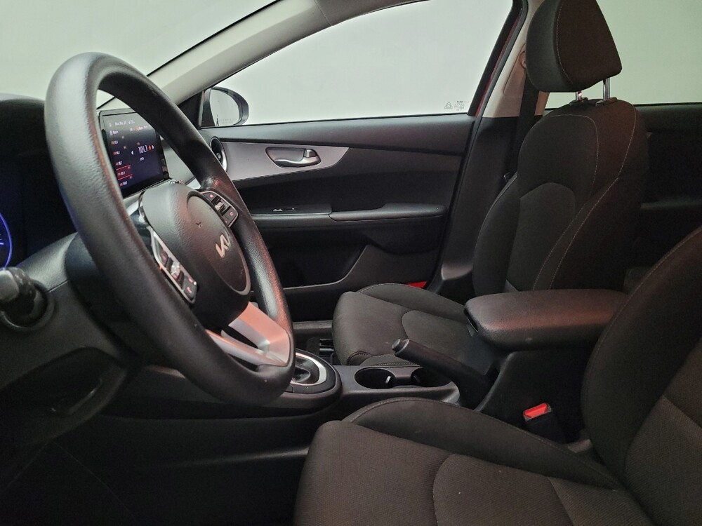 2023 Kia Forte in Fresno, CA 93726 - 18134404 17