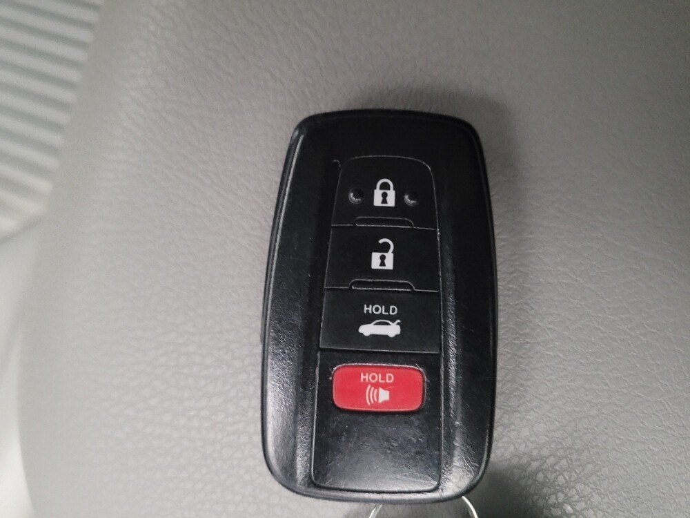 2019 Toyota Camry in Torrance, CA 90504 - 18134408 27