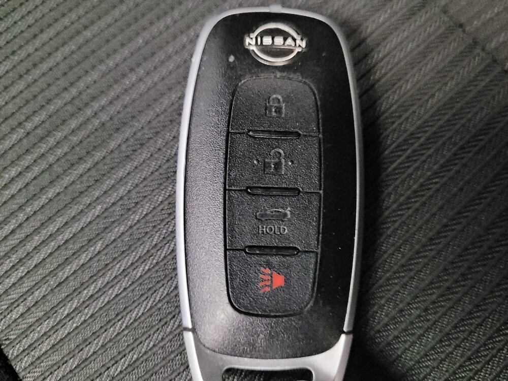 2025 Nissan Sentra in Downey, CA 90241 - 18134409 32