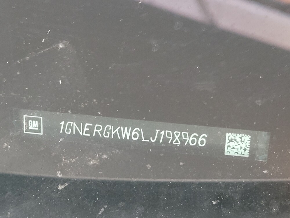 2020 Chevrolet Traverse in Riverside, CA 92504 - 18134410 33