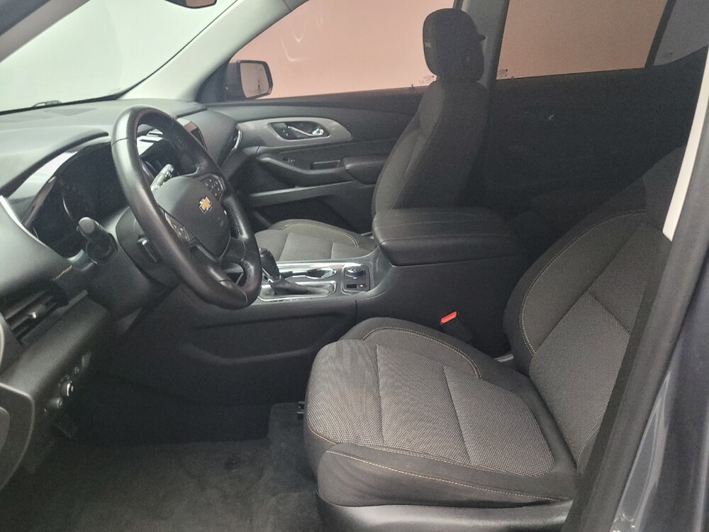 2020 Chevrolet Traverse in Riverside, CA 92504 - 18134410 17