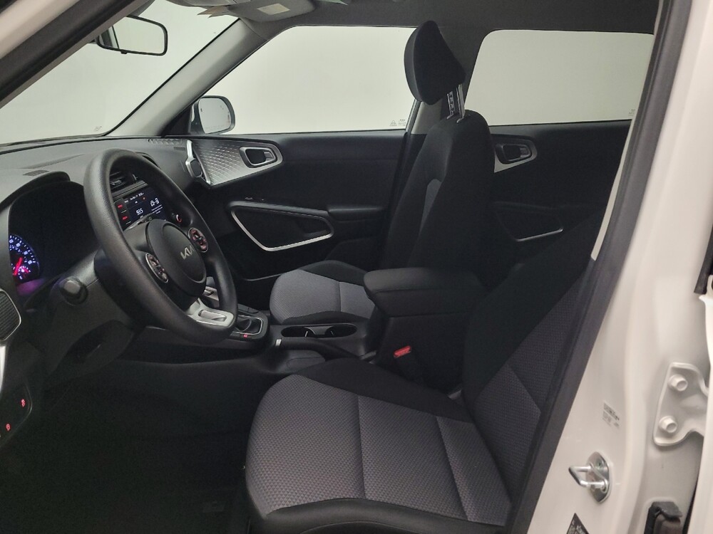 2022 Kia Soul in Riverside, CA 92504 - 18134411 17