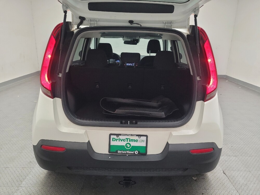 2022 Kia Soul in Riverside, CA 92504 - 18134411 29