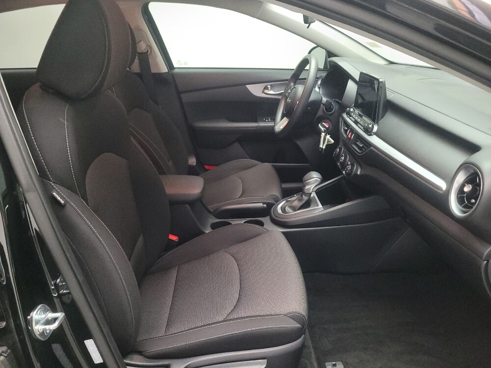 2024 Kia Forte in Sacramento, CA 95821 - 18134414 21