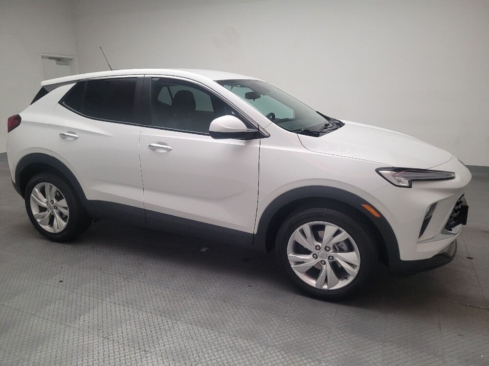 2024 Buick Encore GX in Downey, CA 90241 - 18134415 11