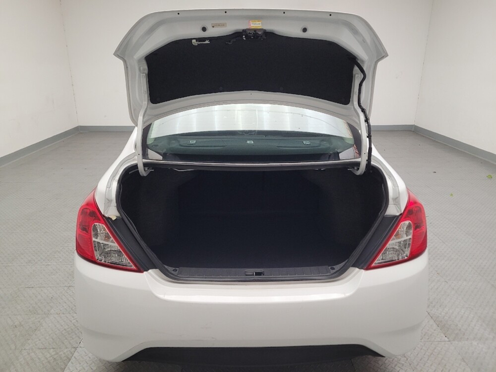 2018 Nissan Versa in Riverside, CA 92504 - 18134417 29