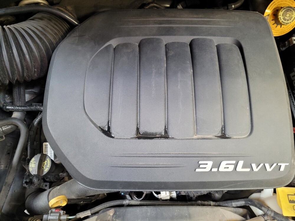 2017 Dodge Grand Caravan in Downey, CA 90241 - 18134418 30