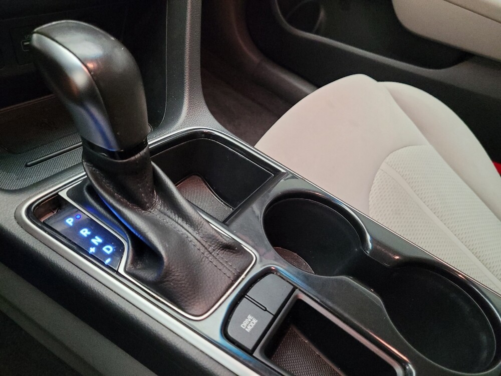 2019 Hyundai Sonata in Downey, CA 90241 - 18134421 26