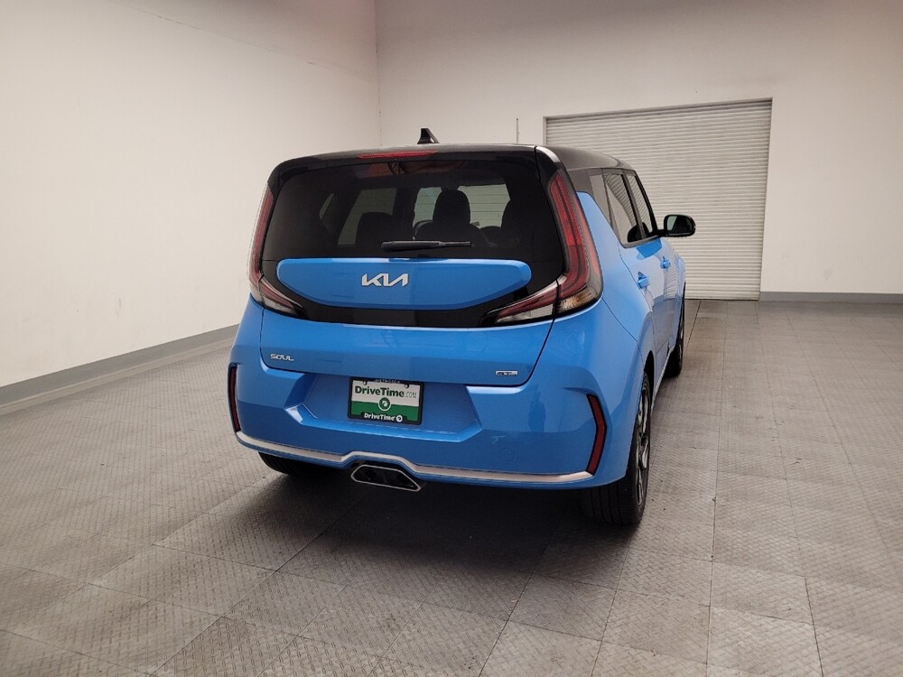 2023 Kia Soul in Downey, CA 90241 - 18134425 7