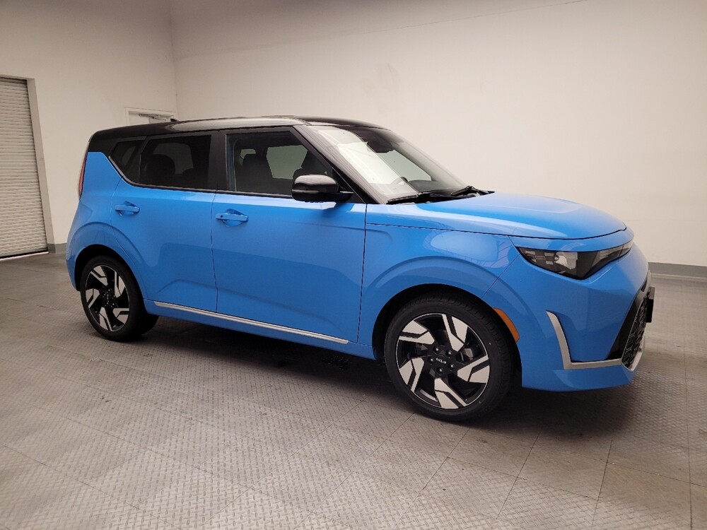 2023 Kia Soul in Downey, CA 90241 - 18134425 11