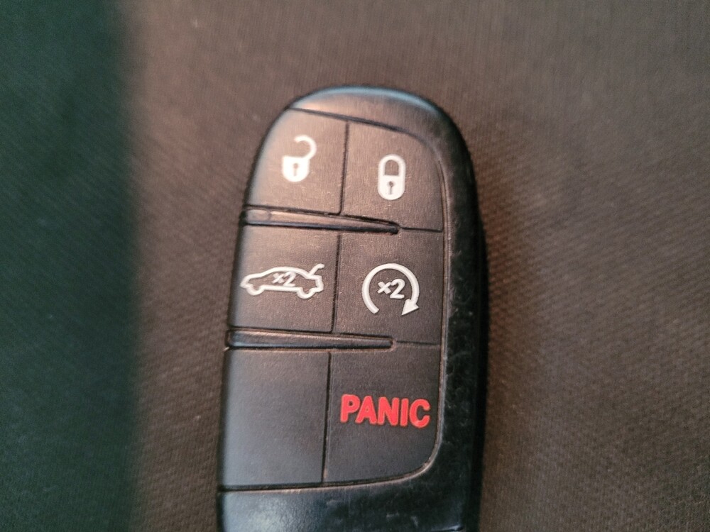 2019 Dodge Challenger in Torrance, CA 90504 - 18134426 32