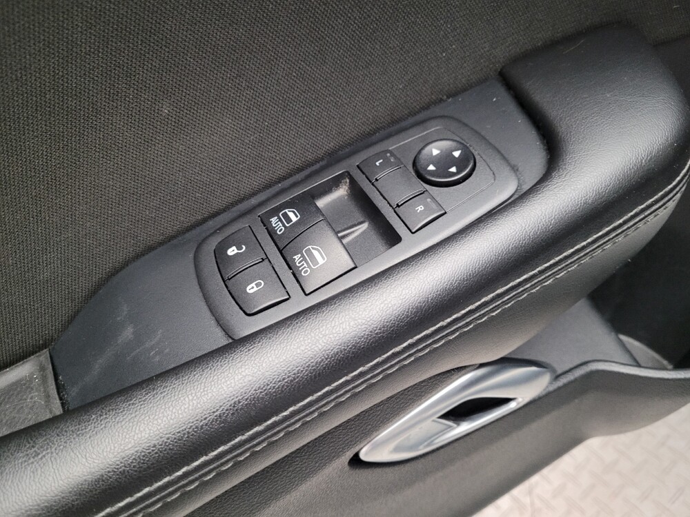 2019 Dodge Challenger in Torrance, CA 90504 - 18134426 27