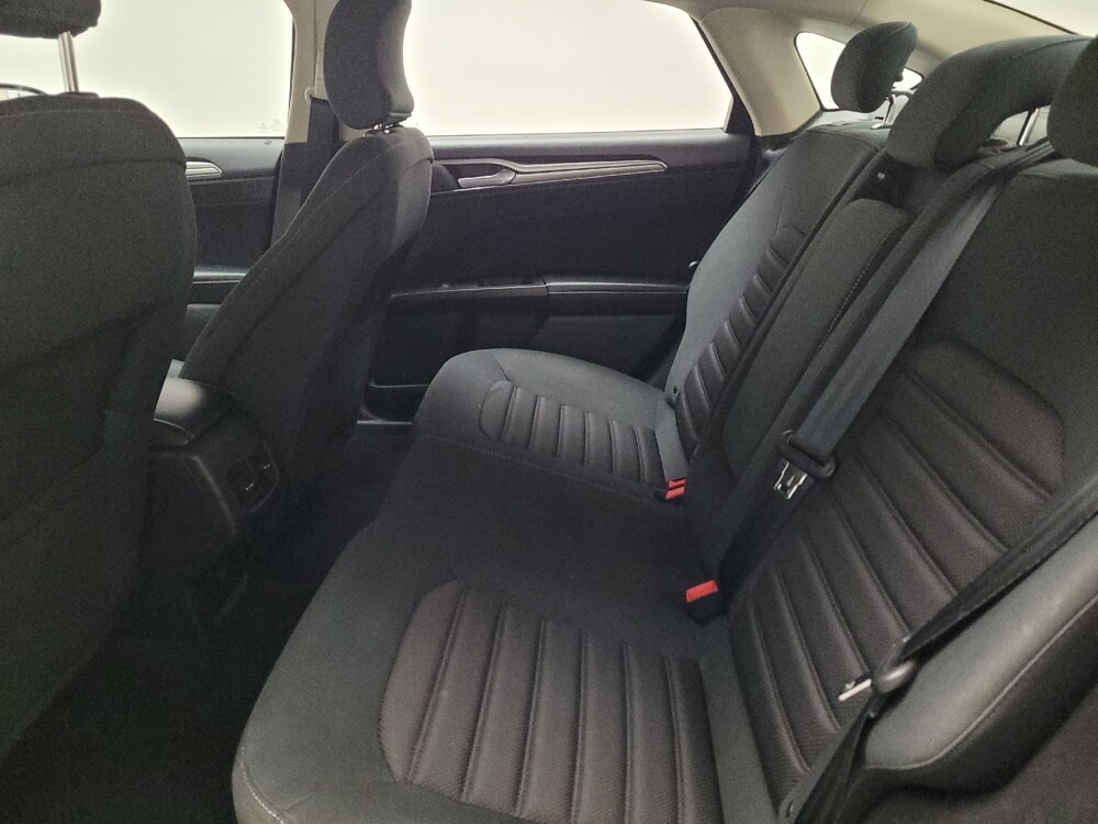 2019 Ford Fusion in Downey, CA 90241 - 18134428 18