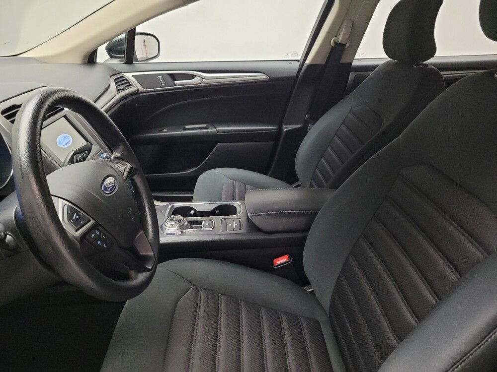 2019 Ford Fusion in Downey, CA 90241 - 18134428 17