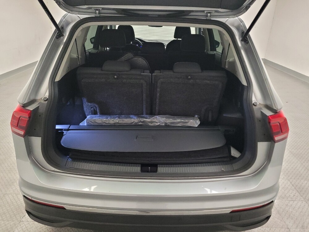 2023 Volkswagen Tiguan in Downey, CA 90241 - 18134430 29