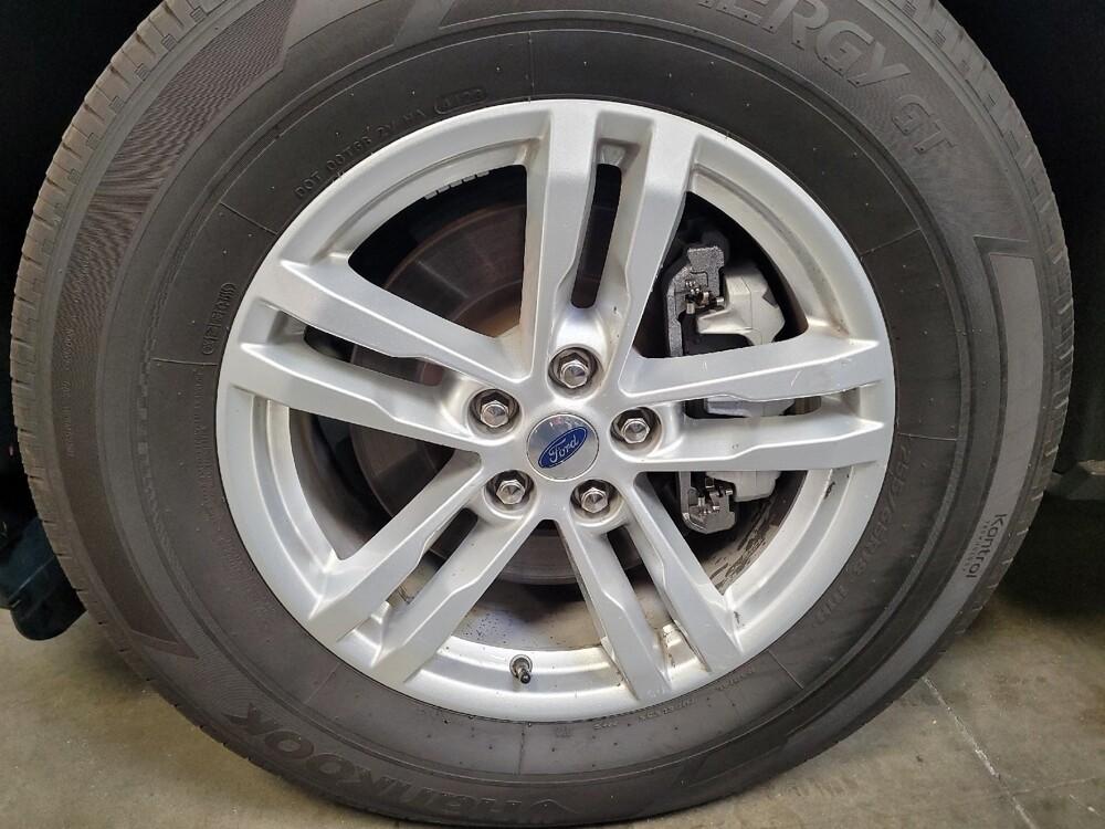 2022 Ford Explorer in Bakersfield, CA 93309 - 18134431 31