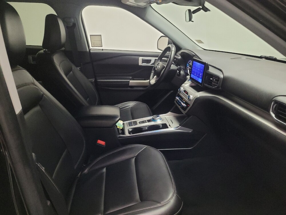 2022 Ford Explorer in Bakersfield, CA 93309 - 18134431 21