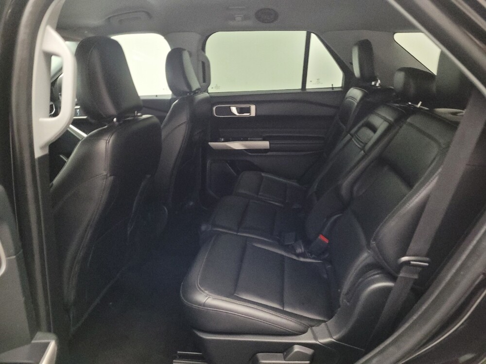 2022 Ford Explorer in Bakersfield, CA 93309 - 18134431 18