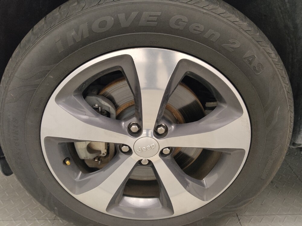 2019 Jeep Cherokee in Tallahassee, FL 32304 - 18134436 31