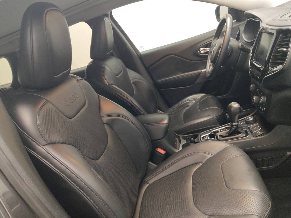 2019 Jeep Cherokee in Tallahassee, FL 32304 - 18134436 21