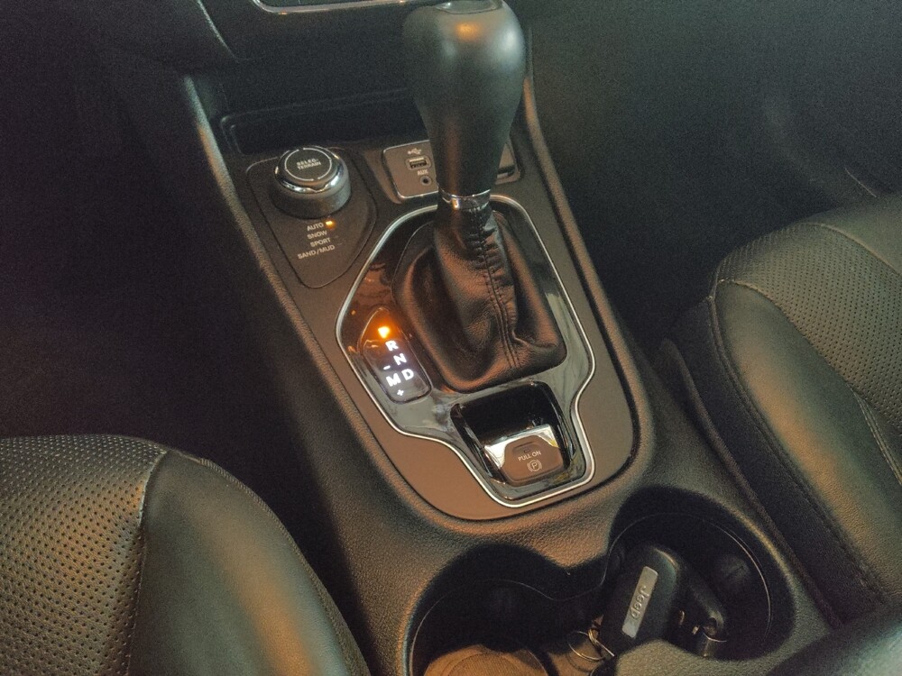 2019 Jeep Cherokee in Tallahassee, FL 32304 - 18134436 26